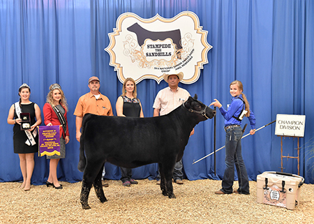 2016_NJAS_Champion_Owned_Heifer_Calf_2_Division_Class_5_Syndey_Johnson