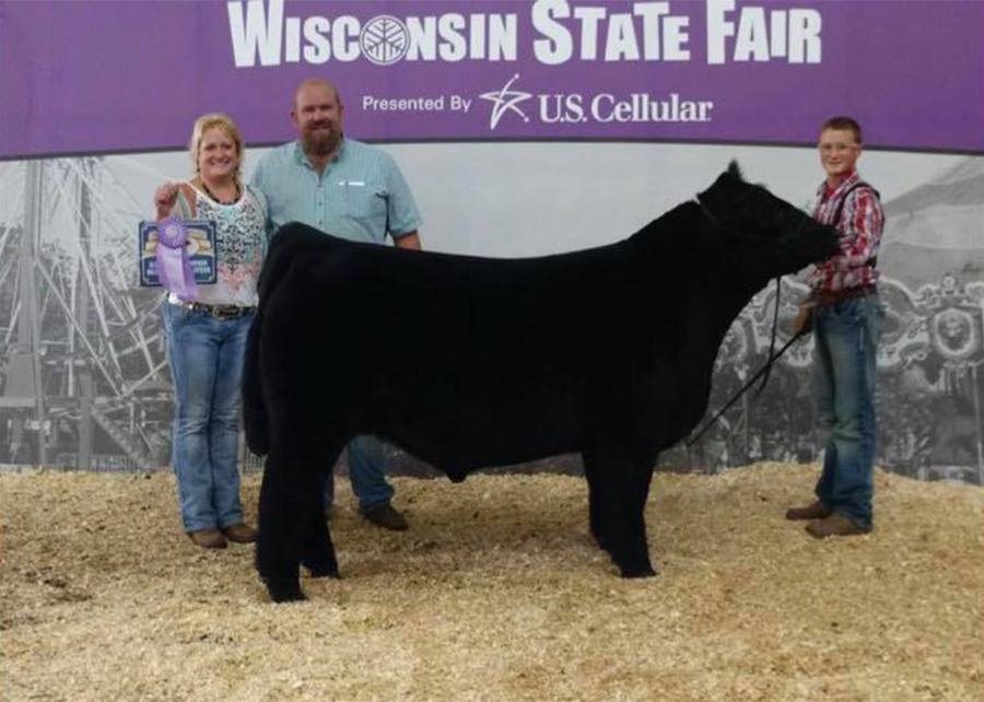18 Wisconsin State Fair, Reserve CHI breed steer, Shown by Jaden Papenfus Champ